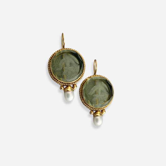 ÉCLAT™ — Pendientes Penélope con Piedra Verde y Perla