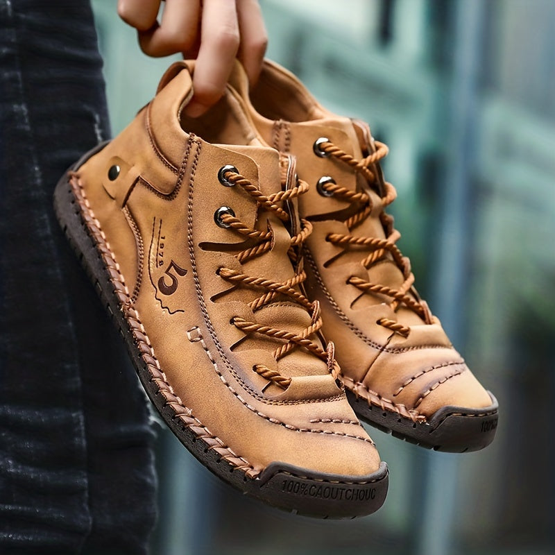 Botas casuales hechas a mano con agujetas