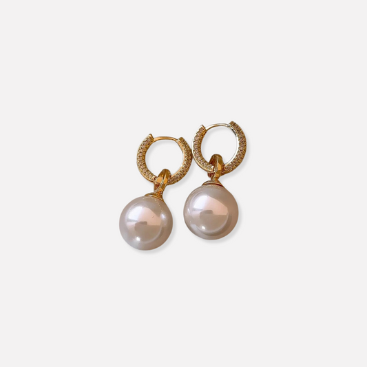 ÉCLAT™ — Pendientes Mila con Perlas Elegantes