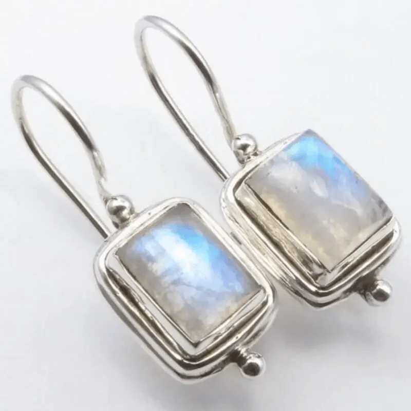 ÉCLAT™ — Pendientes Vintage Beatriz Piedra de Luna Cuadrada