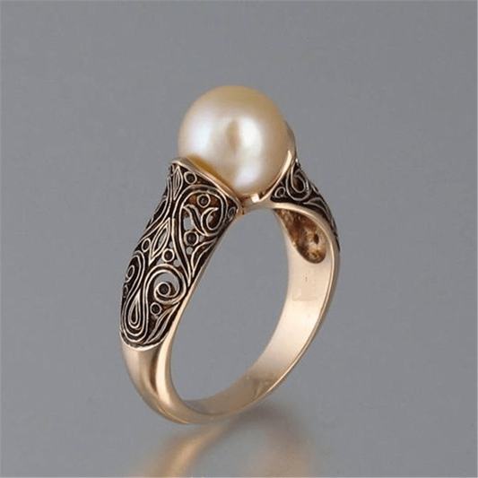 Anillo Vintage con Perlas de Oro