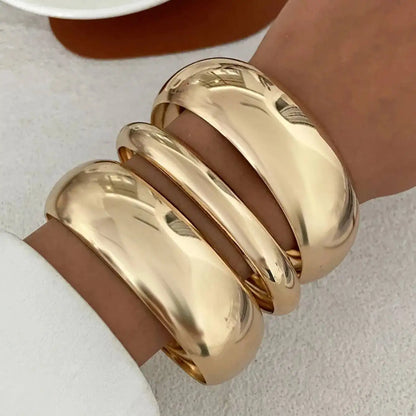 Set de 3 brazaletes dorados